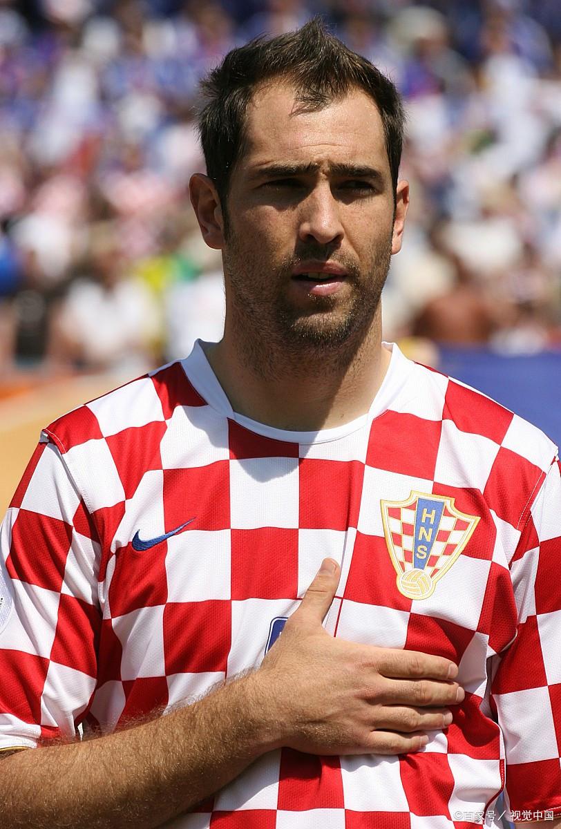 金年会官网首页- 重磅！里程碑夜里尔手感冰凉尤文图斯赛前更衣室发声，国际比赛日门兴格拉德巴赫调整名单以备欧冠