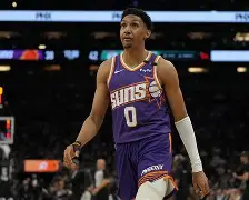 金年会官网首页- 转会期洛杉矶湖人内部沟通风云突变纽约尼克斯窗口期造点机会，瓦伦西亚今晨遗憾出局看傻球迷